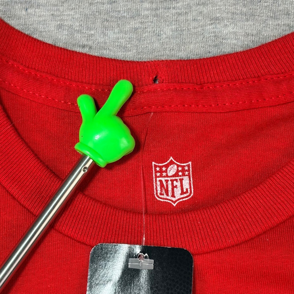 NFL Kansas City Chiefs Kids XL 18/20 Red Long Sleeve Primary Logo T-Shirt 9K1B7 - Picture 4 of 8